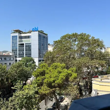 Hotel Capital Center 5*