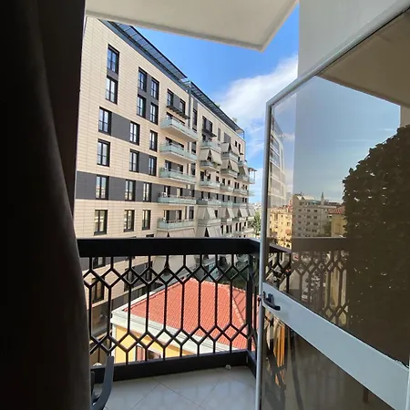 Hotel Capital Center 5*