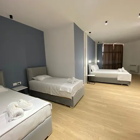 فندق Capital Center 5*
