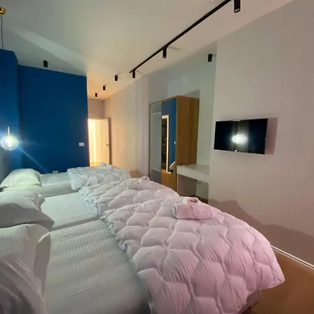 فندق Capital Center 5*